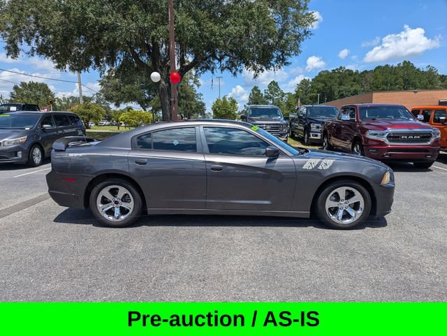 Used 2014 Dodge Charger SE w/ Sport Appearance Group RWD image 4