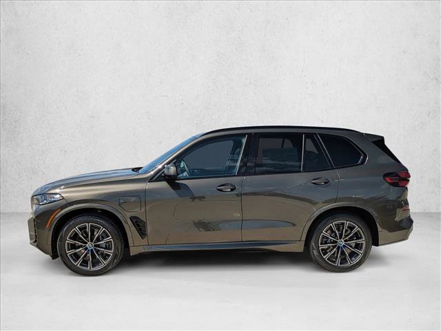 Used 2026 BMW X5 xDrive50e w/ M Sport Package image 5
