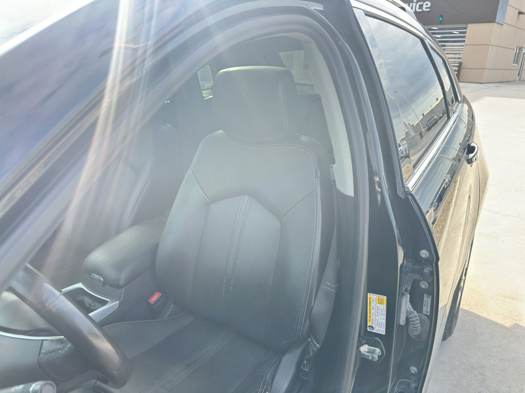 Used 2013 Cadillac SRX Luxury w/ Driver Assist Package image 27