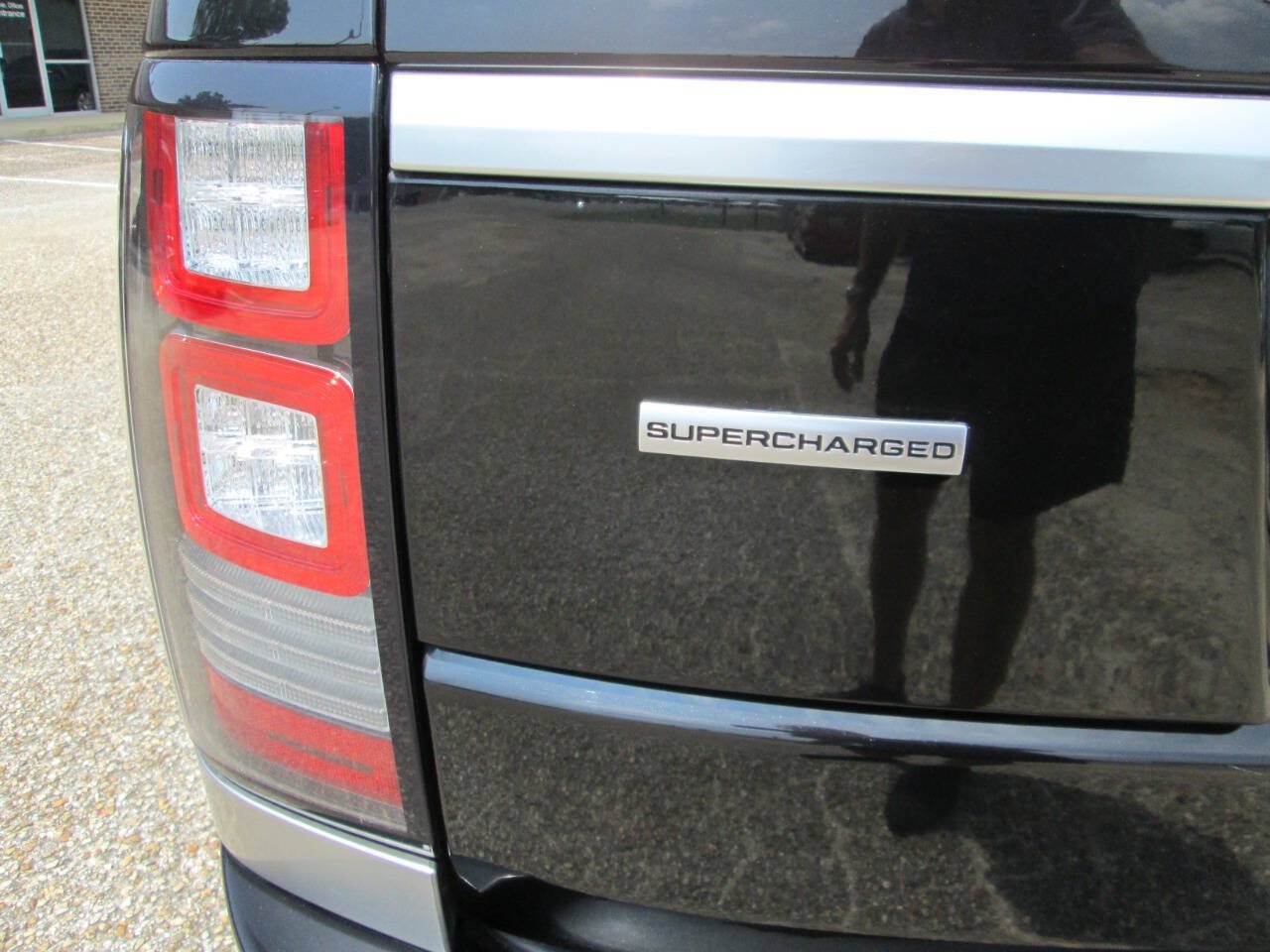 Used 2016 Land Rover Range Rover Long Wheelbase Supercharged AWD/4WD image 63