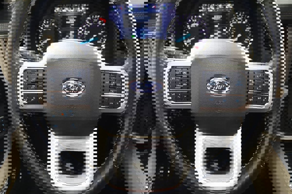 Used 2022 Ford Expedition Max Limited AWD/4WD image 38