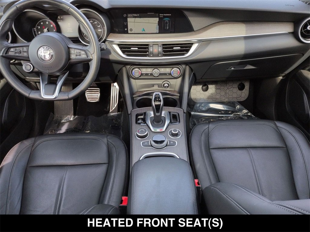 Used 2023 Alfa Romeo Stelvio Ti image 27