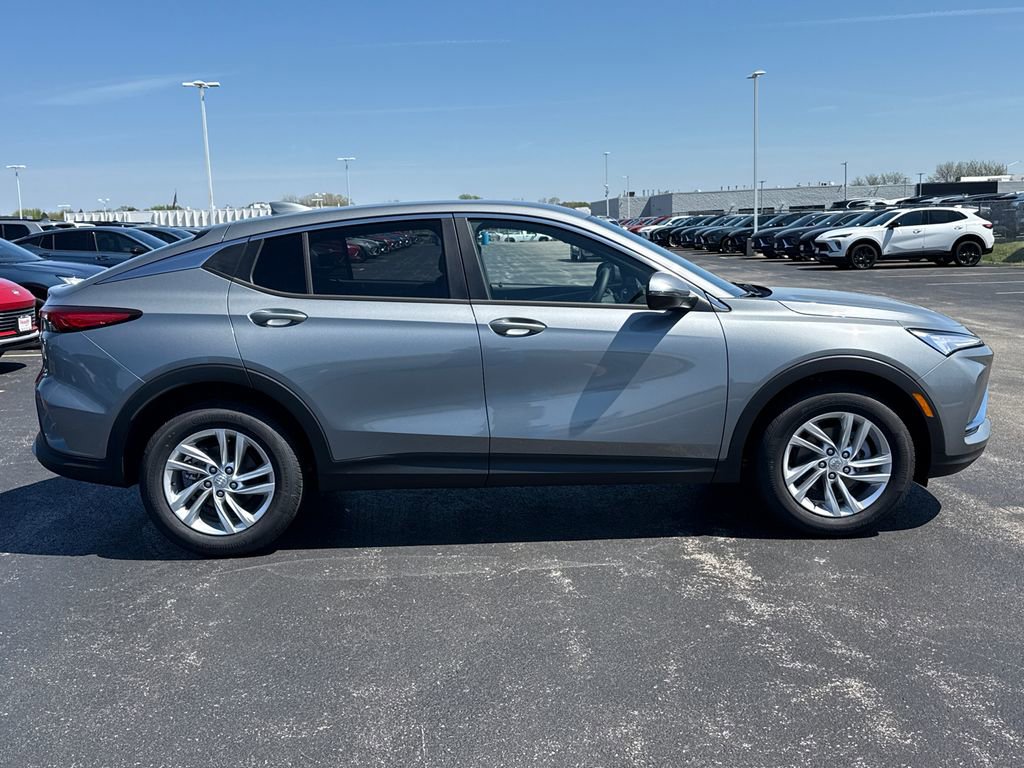 New 2026 Buick Envista Preferred FWD image 10