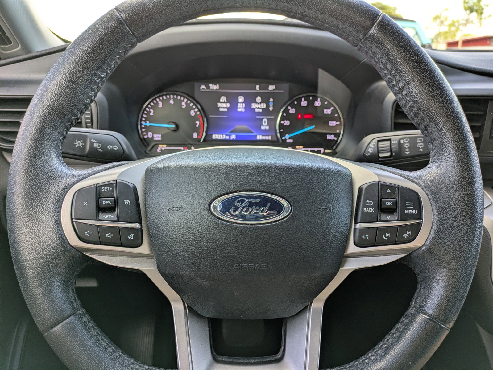 Used 2021 Ford Explorer XLT RWD image 22