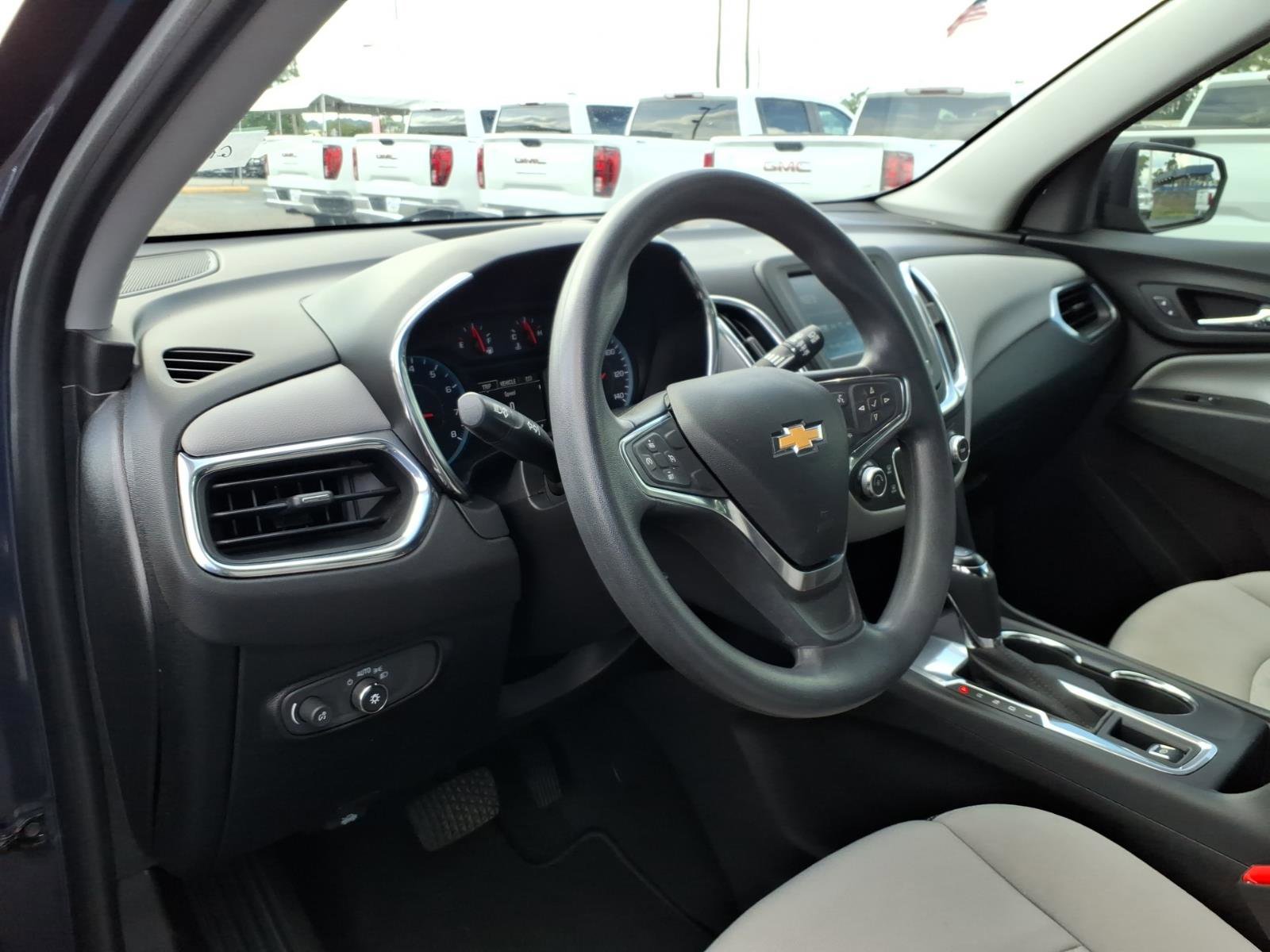 Used 2018 Chevrolet Equinox LS FWD image 6