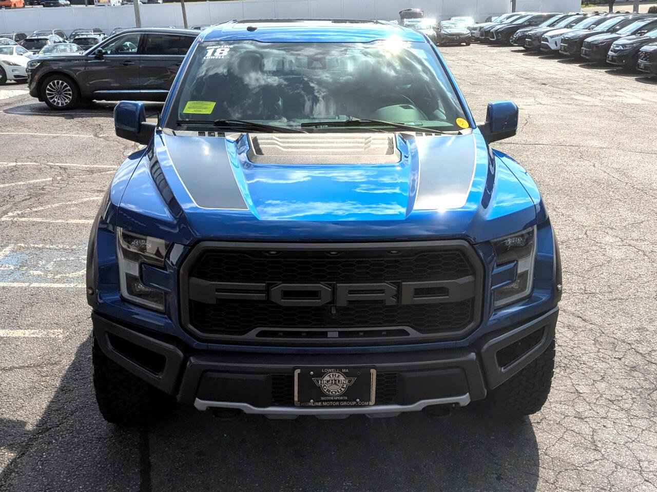 Used 2018 Ford F150 Raptor w/ Equipment Group 802A Luxury image 3