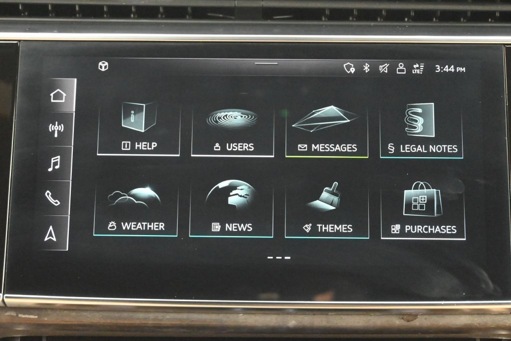 Used 2023 Audi Q7 3.0T Premium Plus AWD/4WD image 11