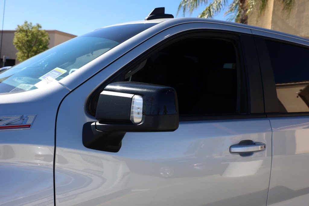 Used 2022 Chevrolet Silverado 1500 RST image 12