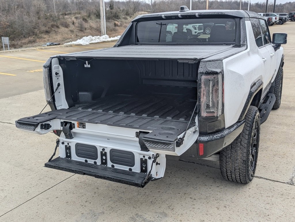 New 2026 GMC Hummer EV 4x4 Crew Cab image 14