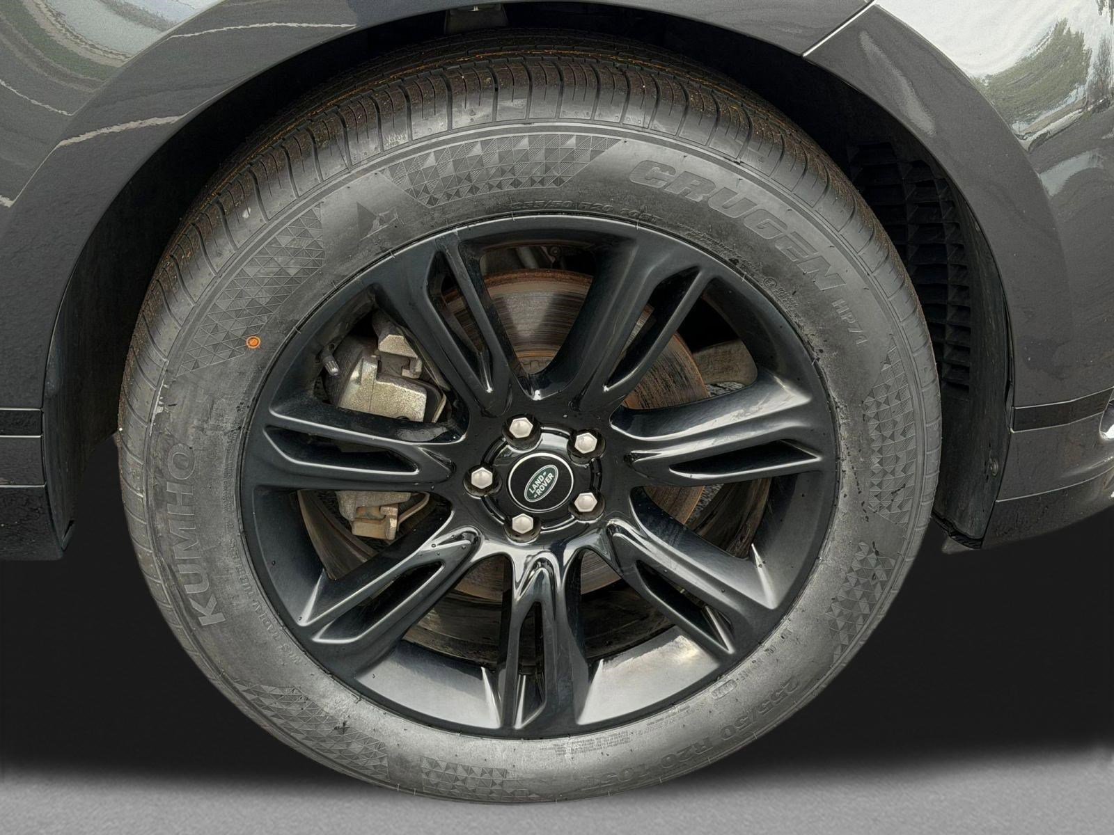 Used 2022 Land Rover Range Rover Velar R-Dynamic S image 12