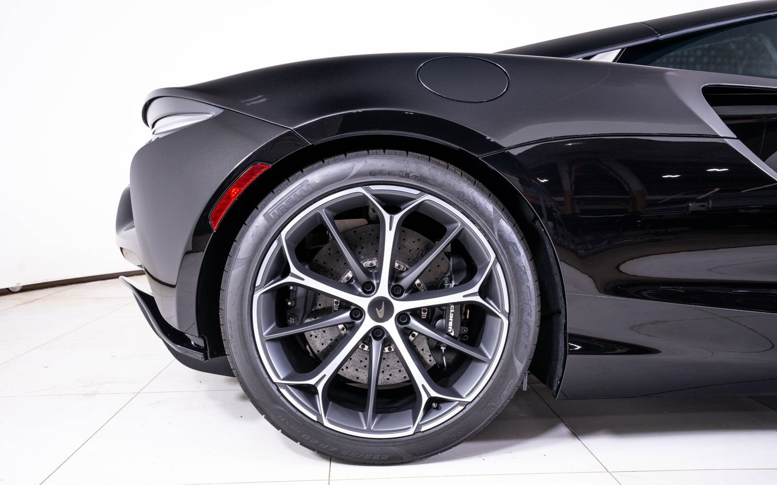 New 2026 McLaren Artura RWD image 14