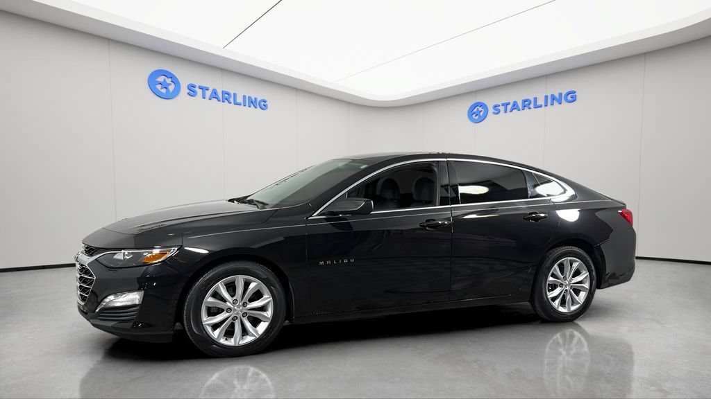 Used 2023 Chevrolet Malibu LT FWD image 2