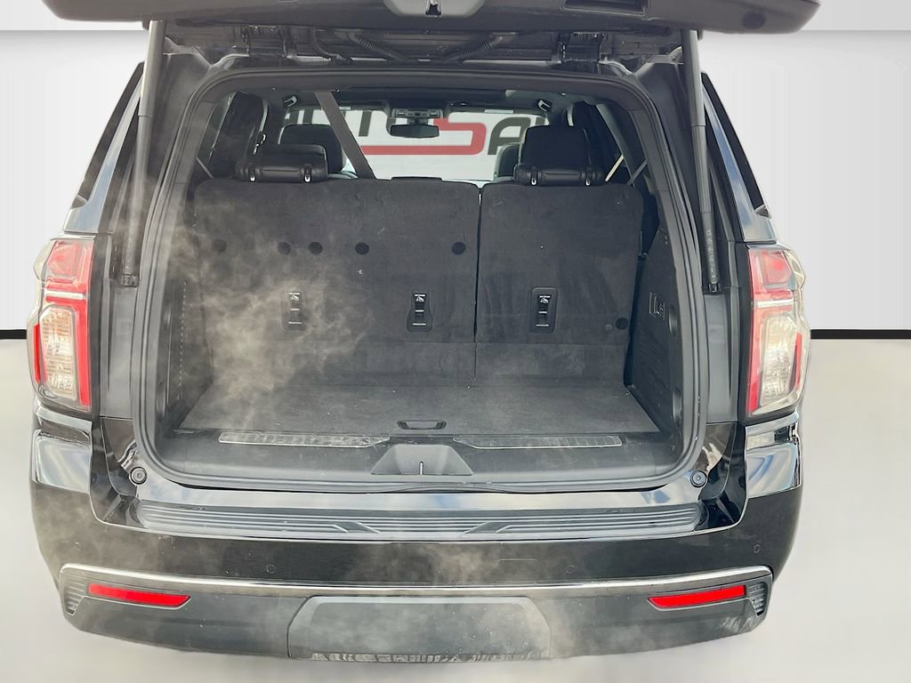 Used 2022 Chevrolet Tahoe Z71 w/ Luxury Package AWD/4WD image 28