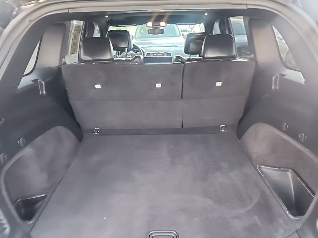 Used 2017 Jeep Grand Cherokee Altitude AWD/4WD image 28