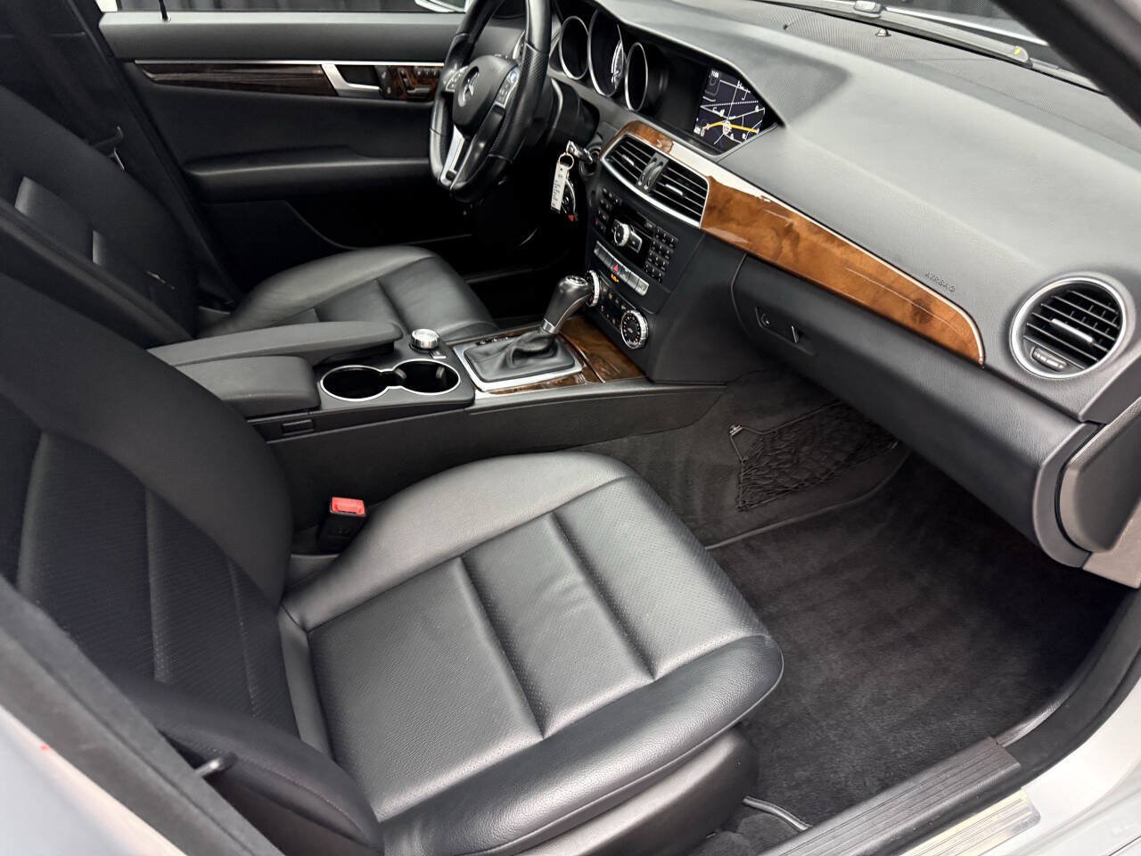 Used 2014 Mercedes-Benz C 300 4MATIC Sedan image 21