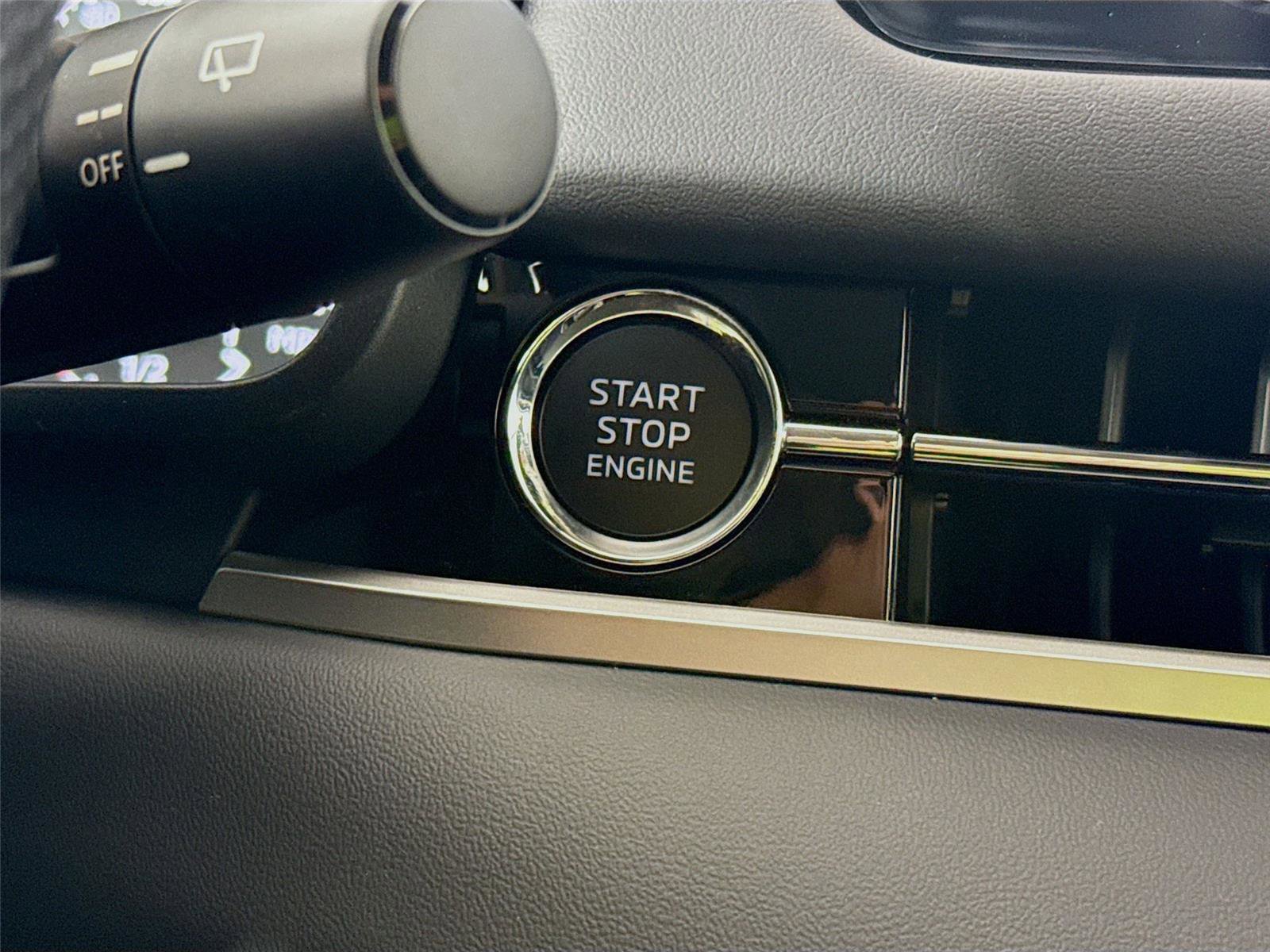 New 2026 Mitsubishi Outlander ES image 12