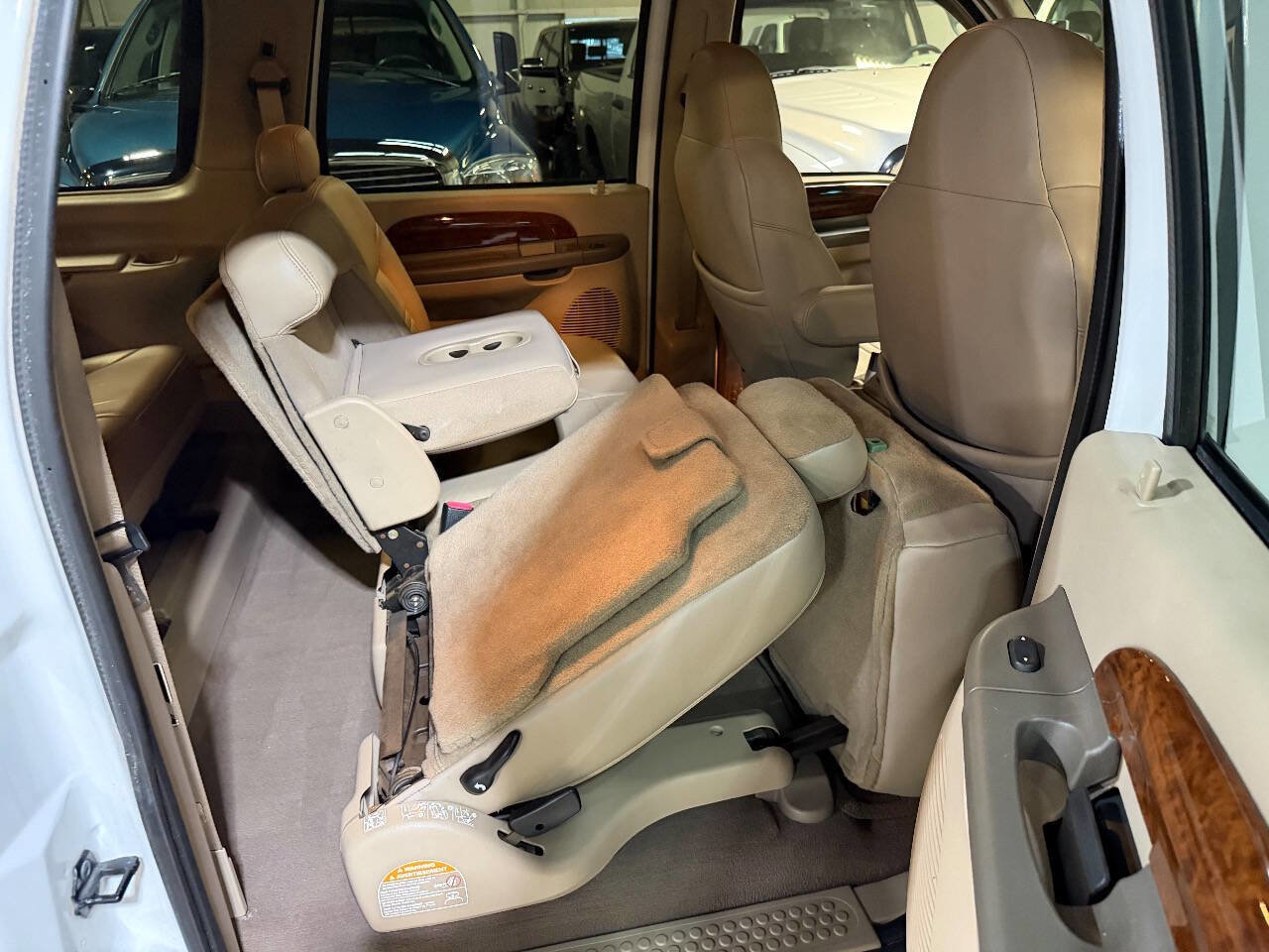 Used 2001 Ford Excursion Limited image 13