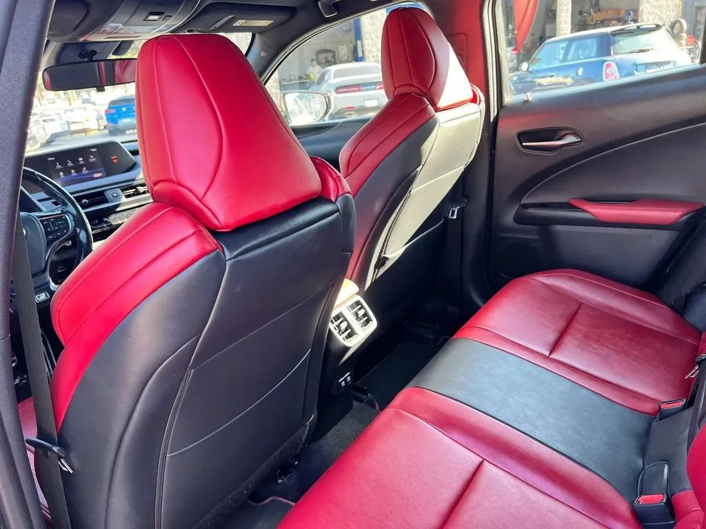 Used 2020 Lexus UX 250h F Sport AWD/4WD image 36