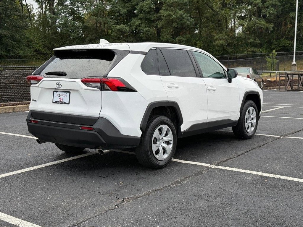 Certified 2024 Toyota RAV4 LE image 3