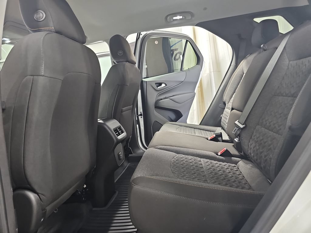 Certified 2024 Chevrolet Equinox LT FWD image 18