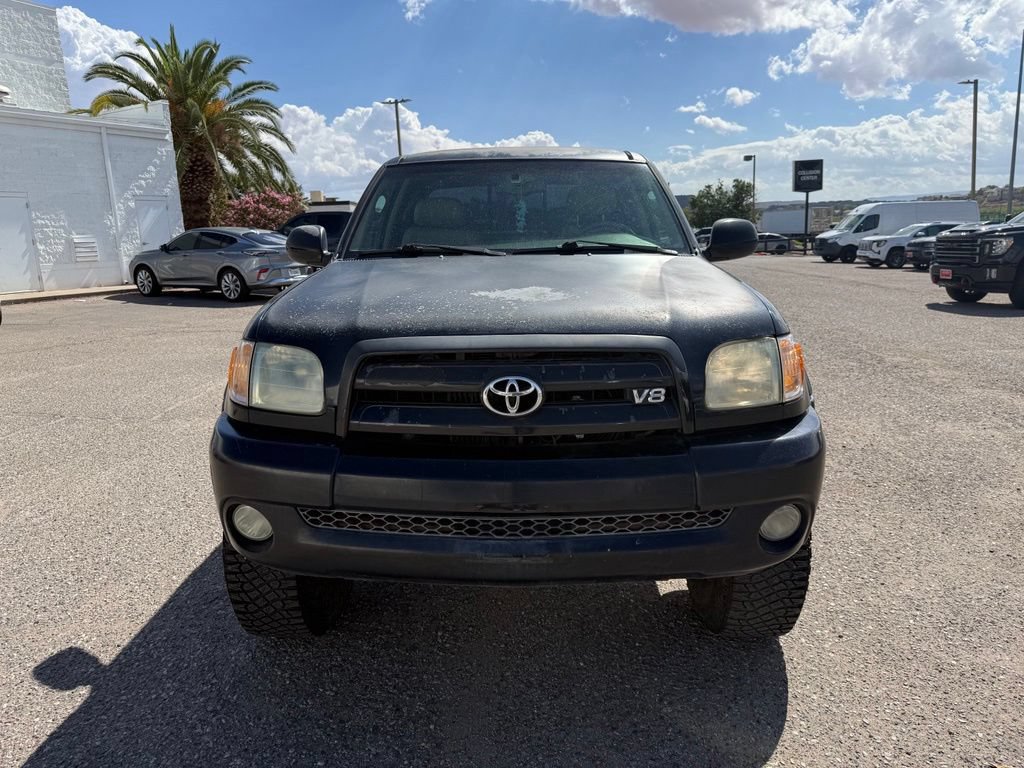Used 2004 Toyota Tundra Limited w/ Towing Pkg AWD/4WD image 2