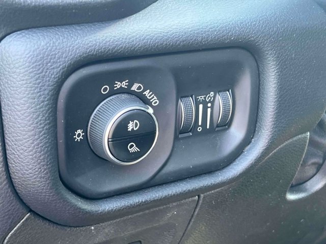 Used 2019 RAM 1500 Laramie w/ Off Road Group AWD/4WD image 20