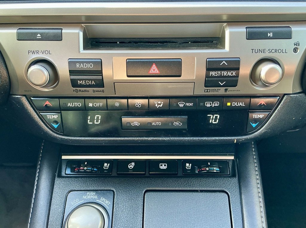 Used 2016 Lexus ES 350 w/ Luxury Package w/Wood Trim image 33