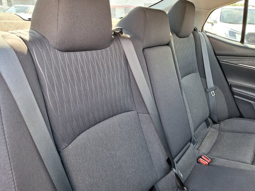 Used 2025 Toyota Camry LE w/ Convenience Package FWD image 28