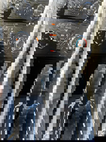 Used 2014 Ford Fusion S image 20