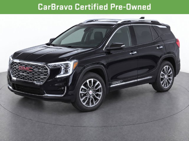 Used 2023 GMC Terrain Denali AWD/4WD image 2