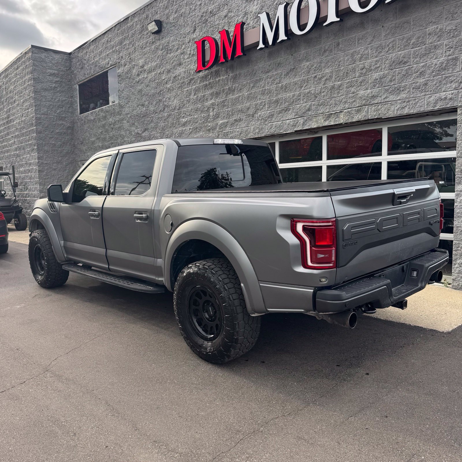 Used 2019 Ford F150 Raptor w/ Equipment Group 802A Luxury AWD/4WD image 4