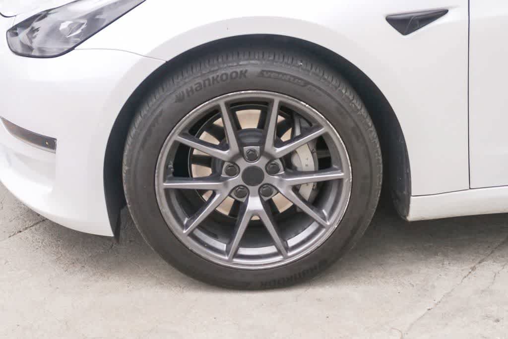 Used 2022 Tesla Model 3 RWD image 5