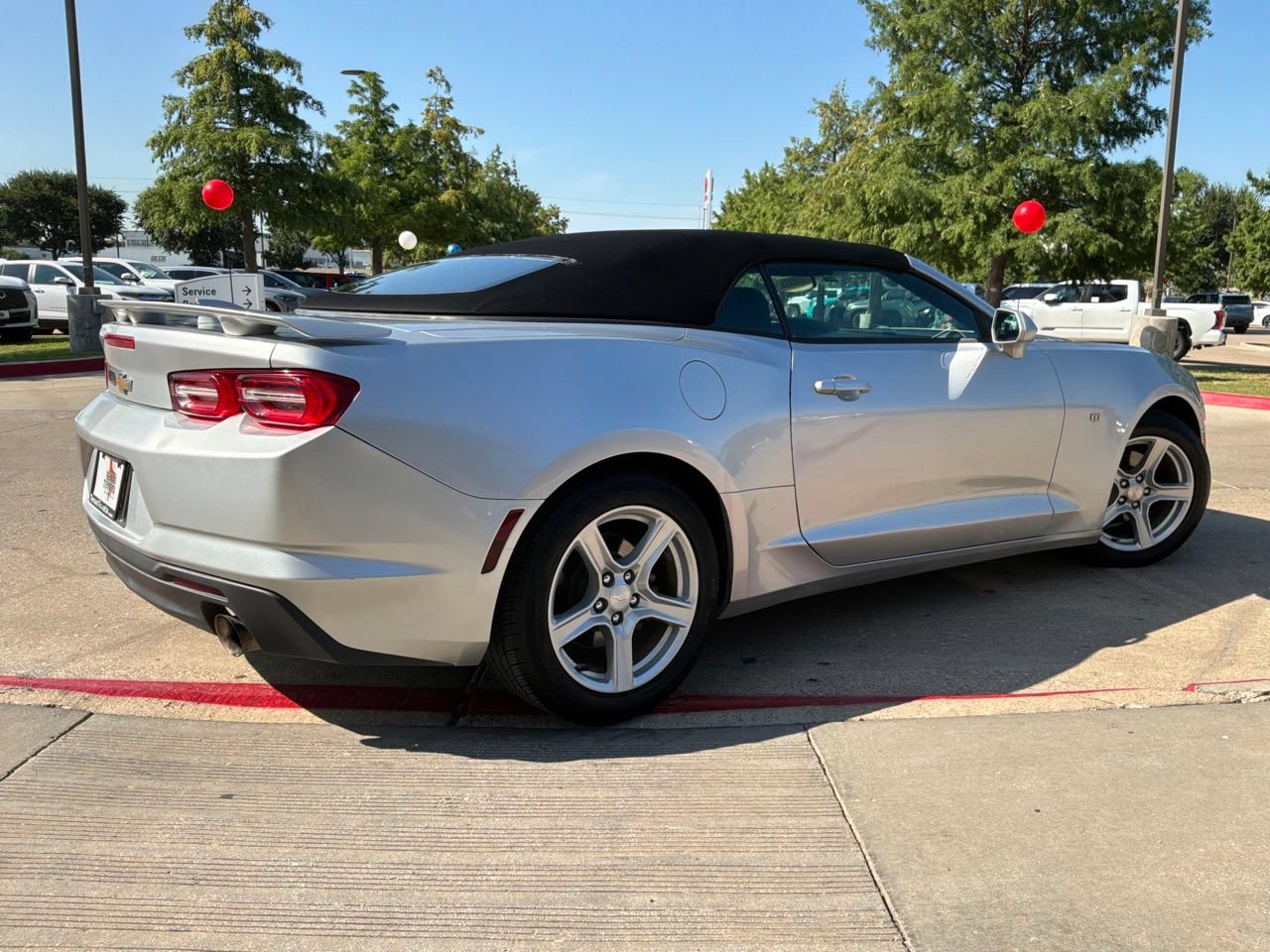 Used 2019 Chevrolet Camaro LT RWD image 9