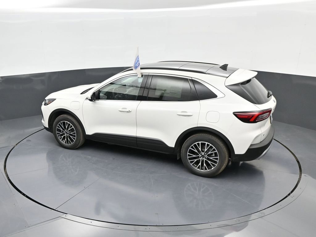 New 2025 Ford Escape SE image 31