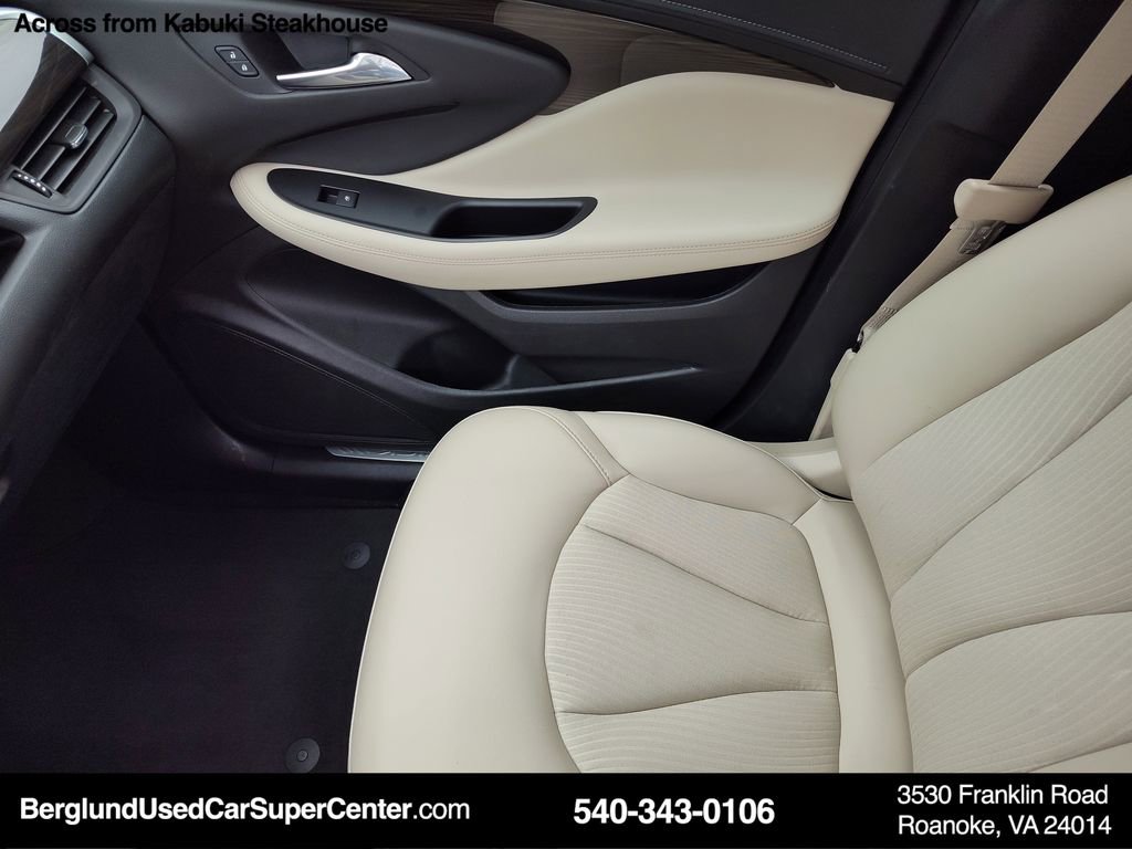 Used 2019 Buick Envision Preferred image 29