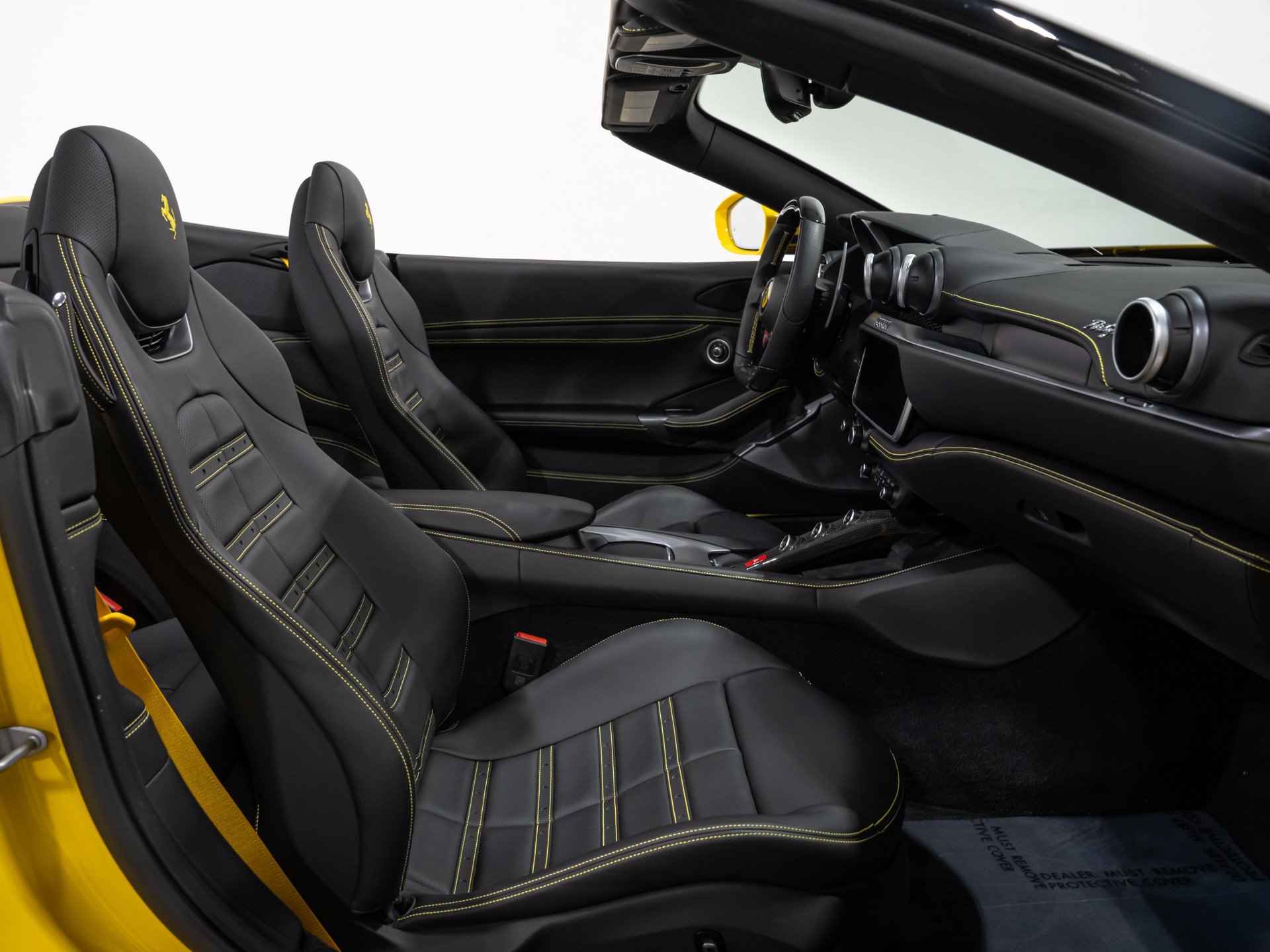 Used 2023 Ferrari Portofino M RWD image 71