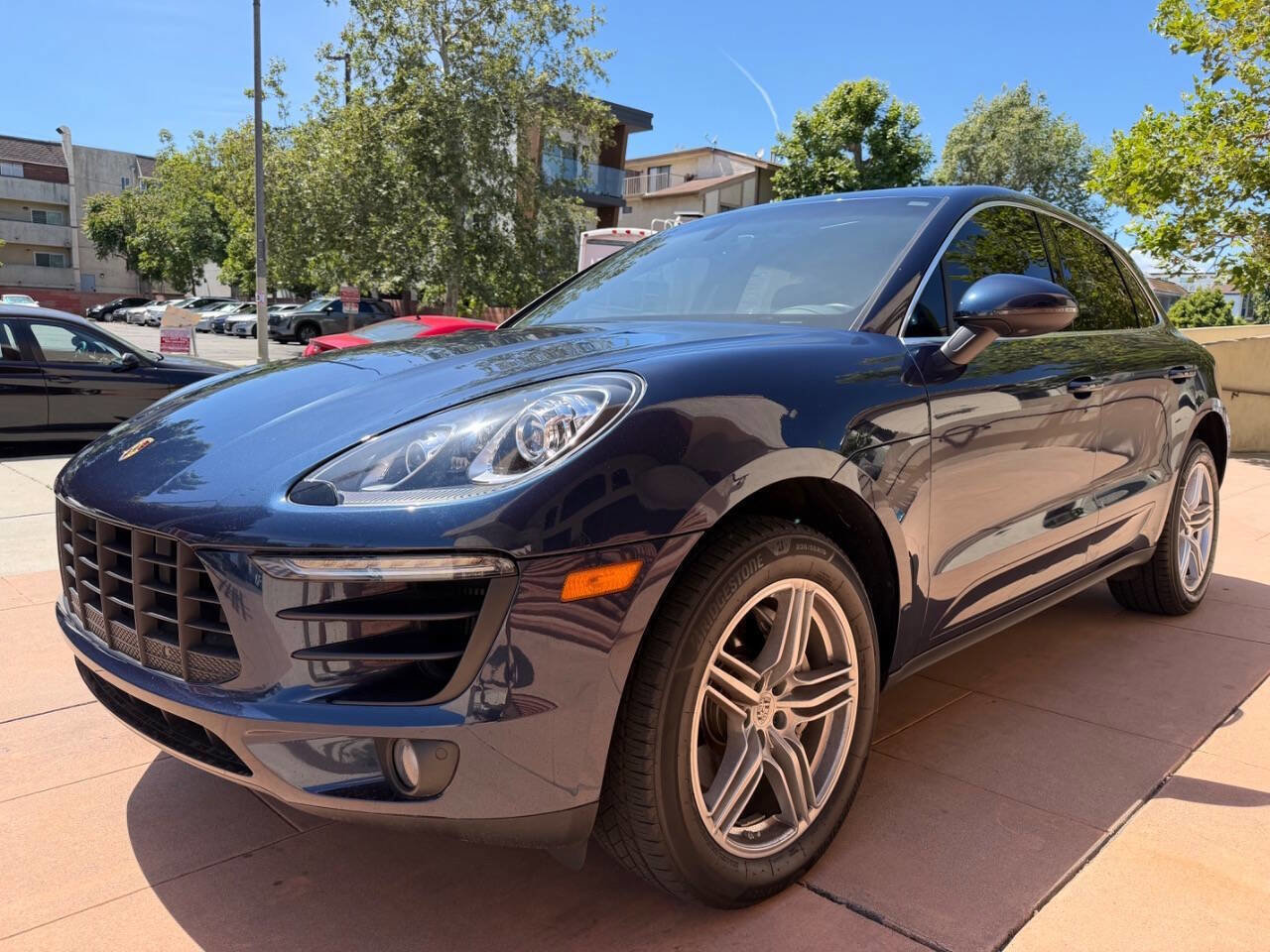 Used 2015 Porsche Macan S AWD/4WD image 2