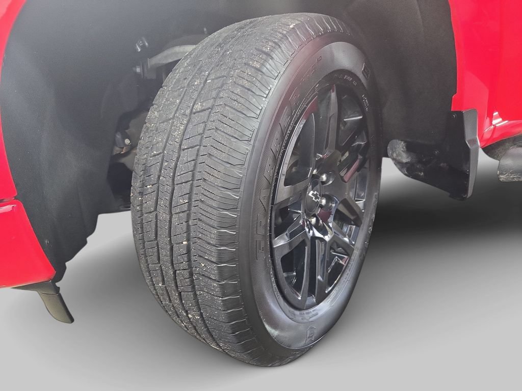 Used 2024 Chevrolet Silverado 1500 Custom w/ LPO, Dark Essentials Package RWD image 33