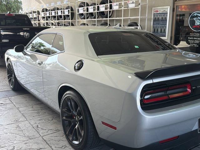 Certified 2022 Dodge Challenger R/T Scat Pack RWD image 5