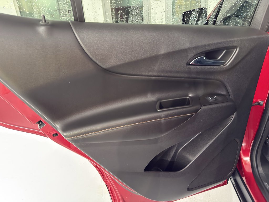 Used 2020 Chevrolet Equinox Premier image 17
