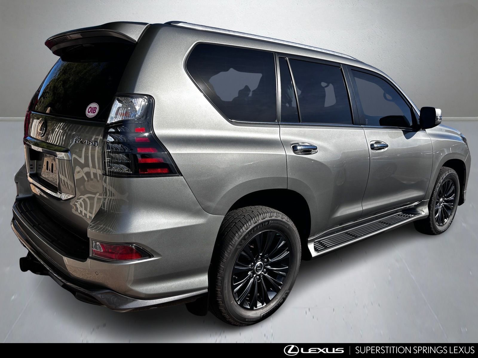 Used 2023 Lexus GX 460 Premium w/ Accessory Package image 3