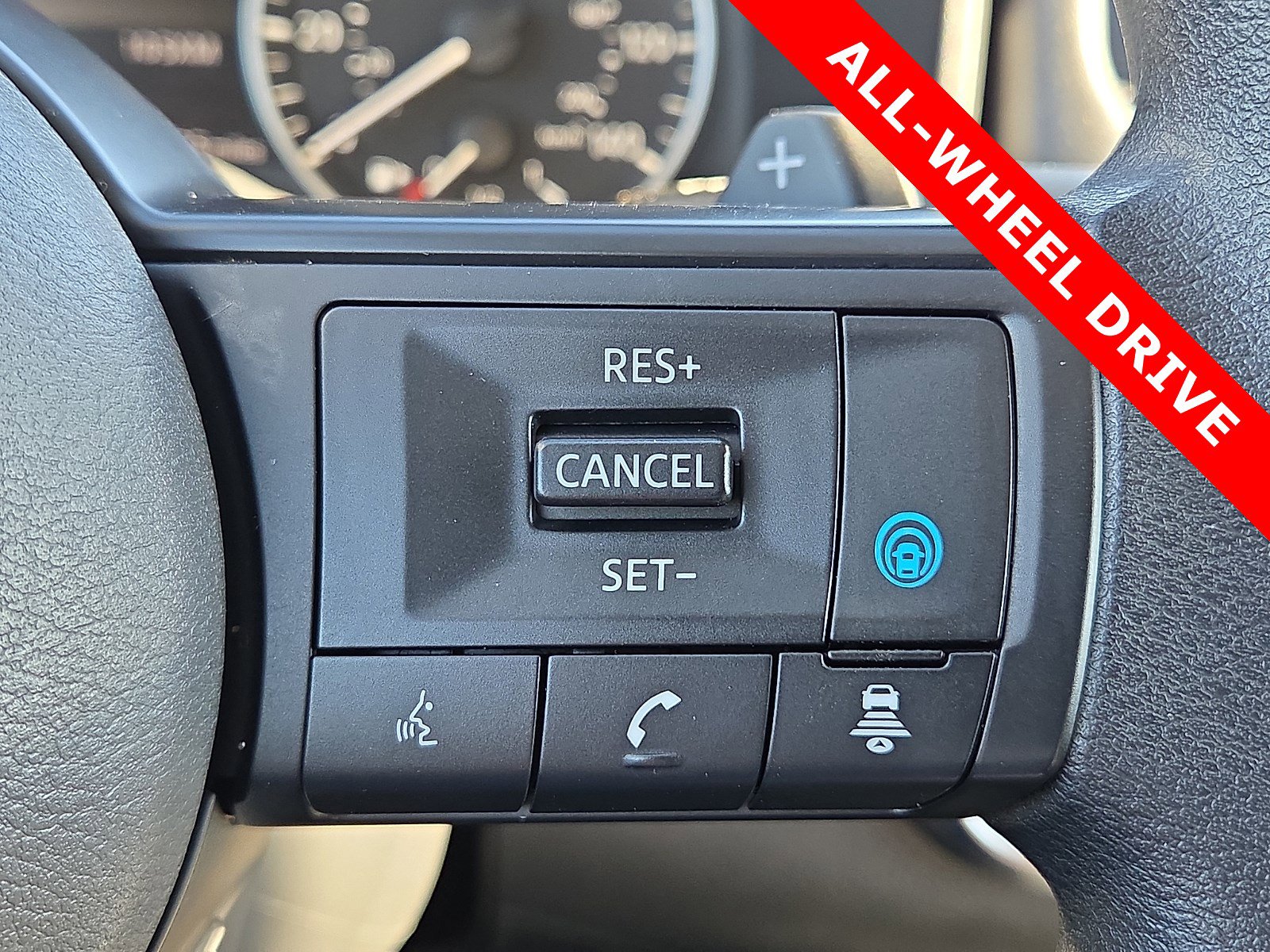 Used 2024 Nissan Rogue SV image 21
