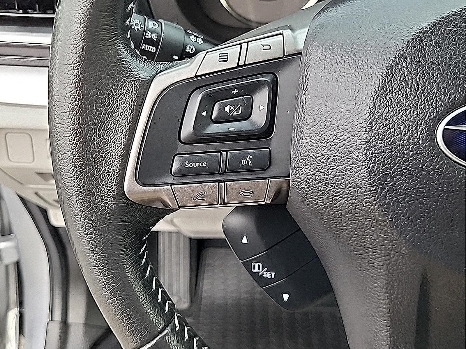 Used 2016 Subaru Forester 2.5i Limited w/ Popular Package #2 AWD/4WD image 18