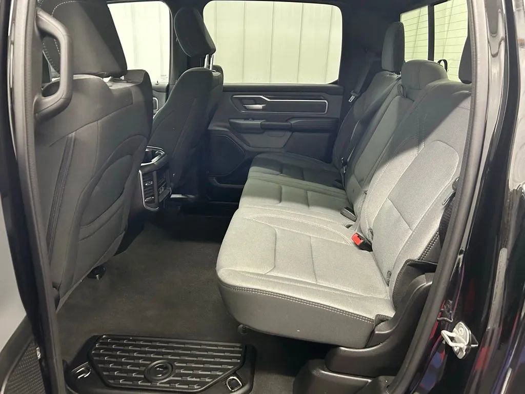 Used 2023 RAM 1500 Big Horn image 13