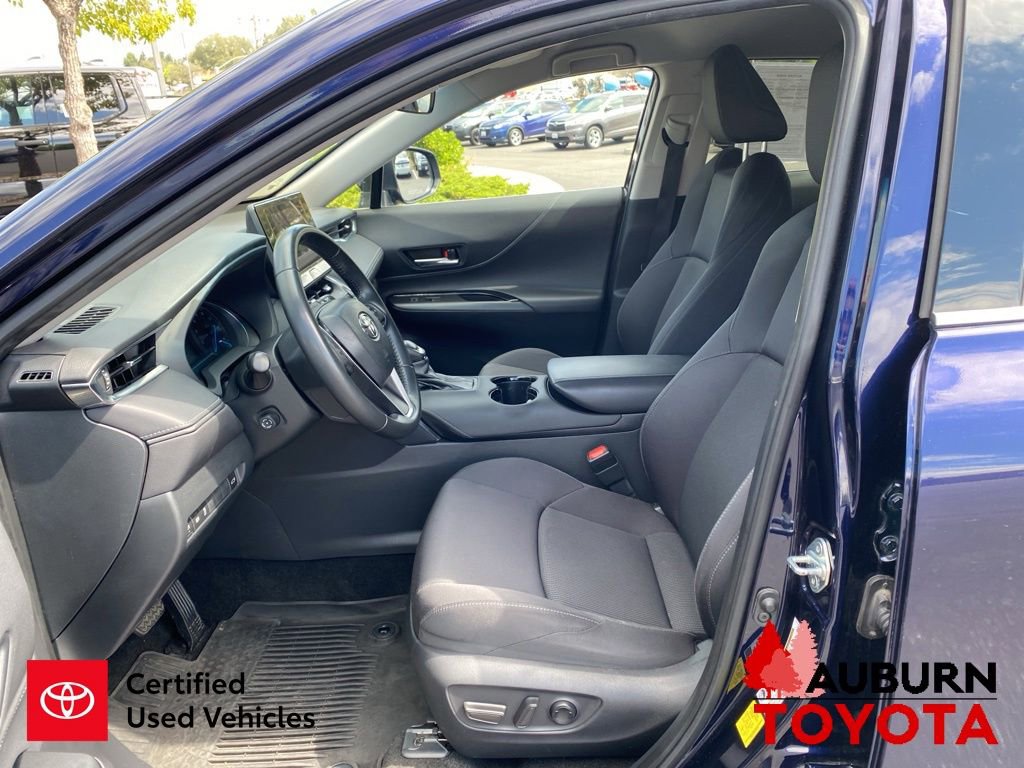 Certified 2024 Toyota Venza LE AWD/4WD image 28