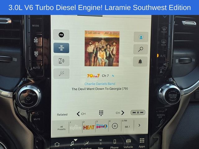 Used 2022 RAM 1500 Laramie w/ Laramie Southwest Edition image 18