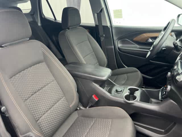 Used 2021 GMC Terrain SLE w/ Elevation Edition image 21