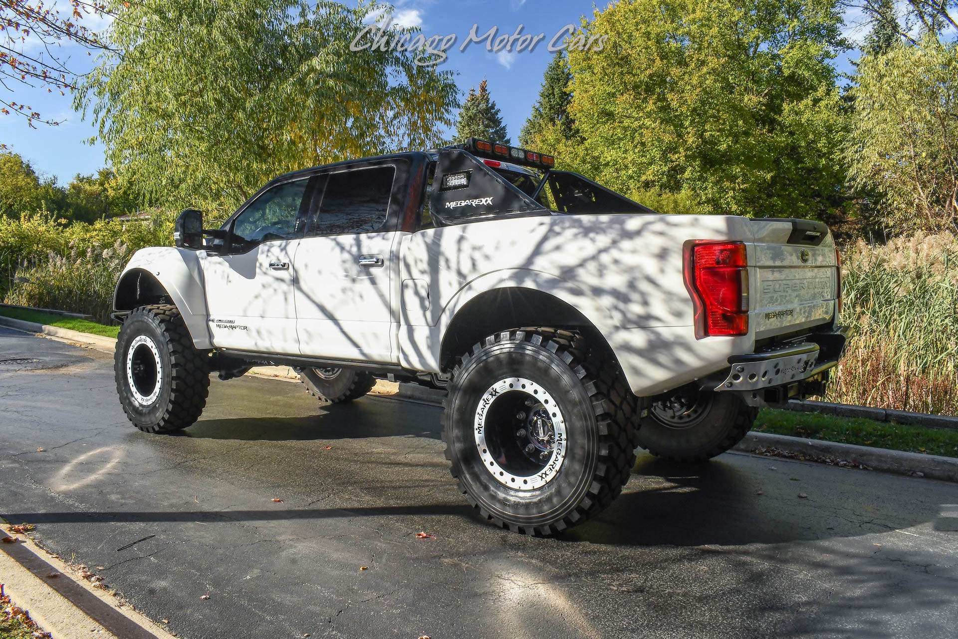 Used 2021 Ford F250 Lariat w/ Lariat Ultimate Package AWD/4WD image 3