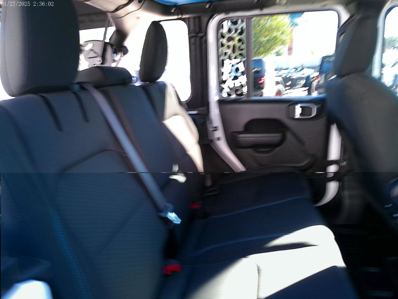 Used 2023 Jeep Wrangler Unlimited Rubicon 4xe w/ Cold Weather Group image 10