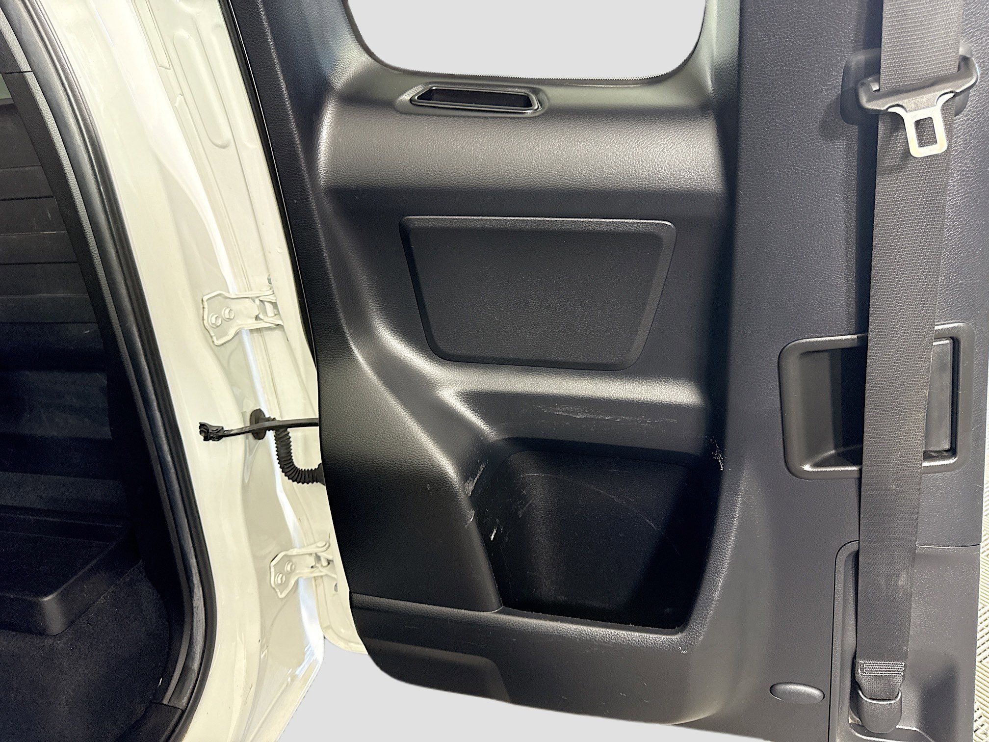 Used 2022 Toyota Tacoma SR image 25